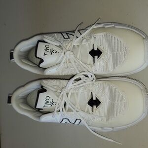 New Balance TWO WXY Low White Black